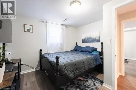 12 Cypress Street St. Catharines ON L2N 4L9