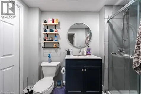 12 Cypress Street St. Catharines ON L2N 4L9