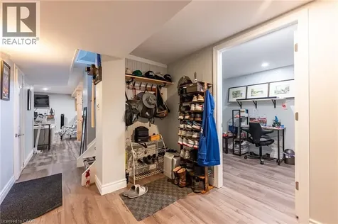 12 Cypress Street St. Catharines ON L2N 4L9