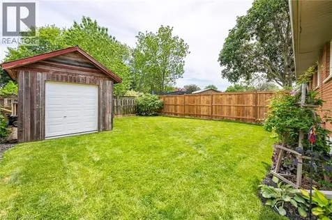 12 Cypress Street St. Catharines ON L2N 4L9