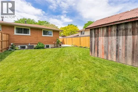 12 Cypress Street St. Catharines ON L2N 4L9