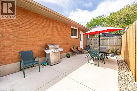 12 Cypress Street St. Catharines ON L2N 4L9