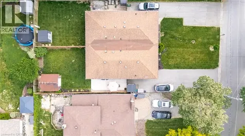 12 Cypress Street St. Catharines ON L2N 4L9