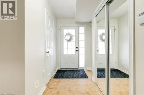 7 Sirente Drive Hamilton ON L9A 0B4