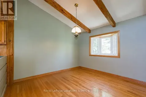 102 Lucille Wheeler Lane Blue Mountains ON L9Y 0P4