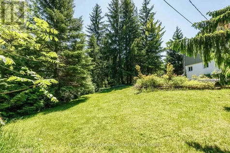 102 Lucille Wheeler Lane Blue Mountains ON L9Y 0P4