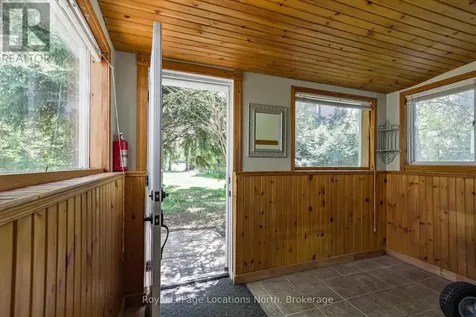 102 Lucille Wheeler Lane Blue Mountains ON L9Y 0P4