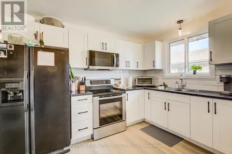 183 Dinison Crescent Kitchener ON N2E 2S6