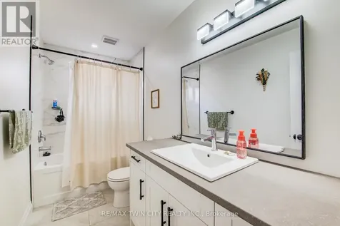 183 Dinison Crescent Kitchener ON N2E 2S6