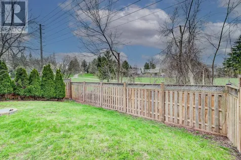 183 Dinison Crescent Kitchener ON N2E 2S6