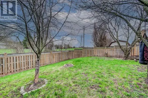 183 Dinison Crescent Kitchener ON N2E 2S6