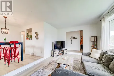 183 Dinison Crescent Kitchener ON N2E 2S6