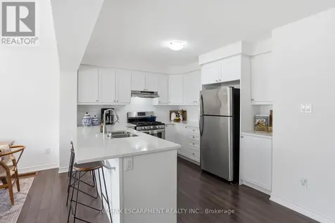 242 Waterbrook Lane Kitchener ON N2P 0H7