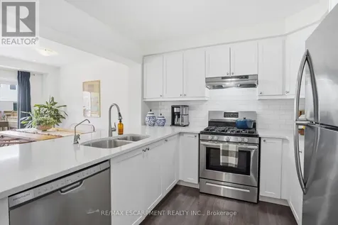 242 Waterbrook Lane Kitchener ON N2P 0H7