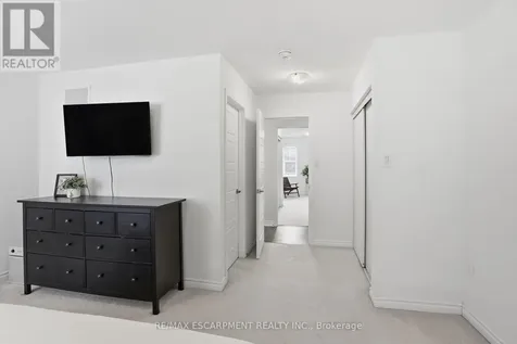 242 Waterbrook Lane Kitchener ON N2P 0H7