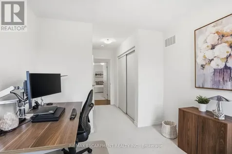 242 Waterbrook Lane Kitchener ON N2P 0H7