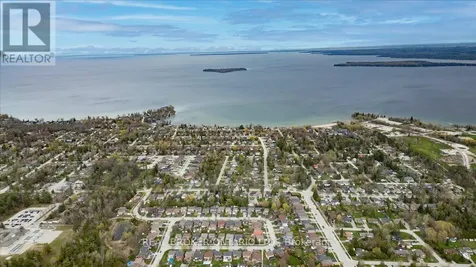 2282 Jack Crescent West Innisfil (alcona) ON L9S 2C8
