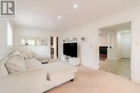 2282 Jack Crescent West Innisfil (alcona) ON L9S 2C8