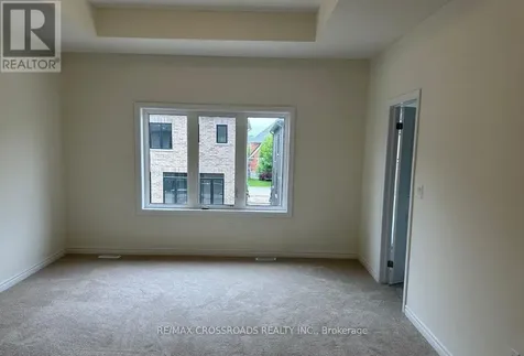 22 Blick Crescent Aurora ON L4G 7Y9