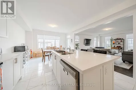 34 Bannister Road Barrie ON L9J 0L5