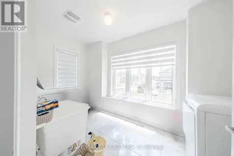 34 Bannister Road Barrie ON L9J 0L5