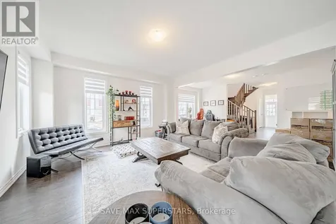 34 Bannister Road Barrie ON L9J 0L5