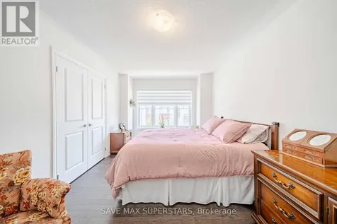34 Bannister Road Barrie ON L9J 0L5