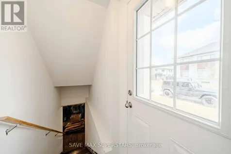 34 Bannister Road Barrie ON L9J 0L5