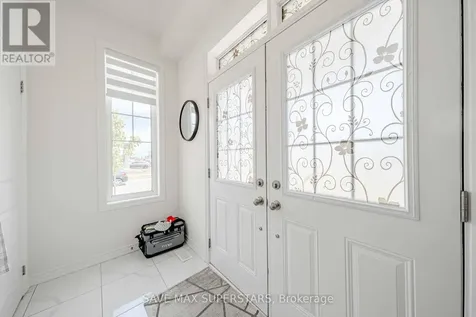 34 Bannister Road Barrie ON L9J 0L5