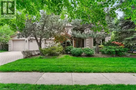 2372 Carrington Place Oakville ON L6J 5P4