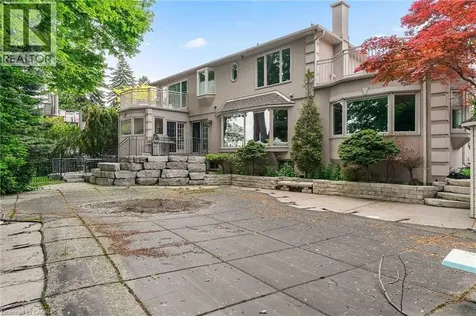 2372 Carrington Place Oakville ON L6J 5P4