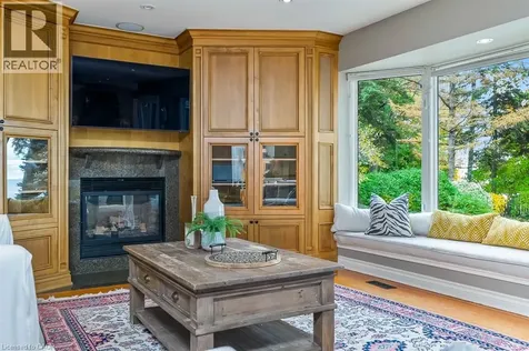 2372 Carrington Place Oakville ON L6J 5P4