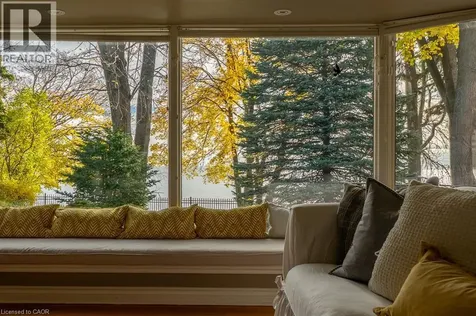 2372 Carrington Place Oakville ON L6J 5P4
