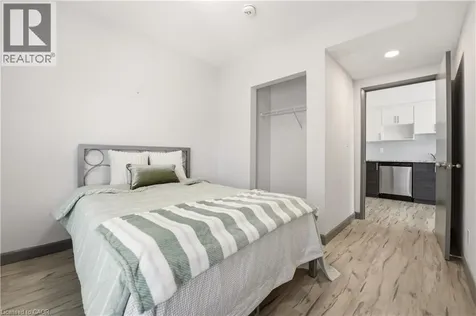 258 Sunview Street Waterloo ON N2L 0H7