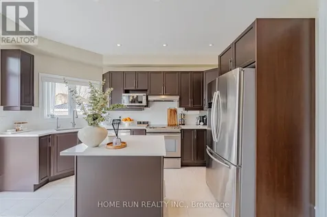 131 Kinghaven Crescent Ottawa ON K2M 0C3
