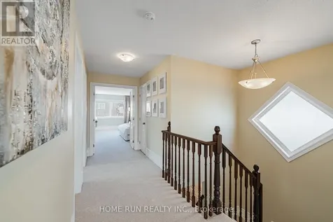 131 Kinghaven Crescent Ottawa ON K2M 0C3