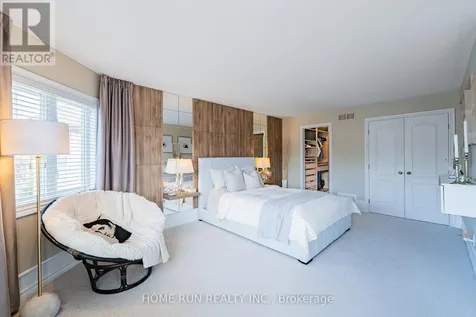 131 Kinghaven Crescent Ottawa ON K2M 0C3