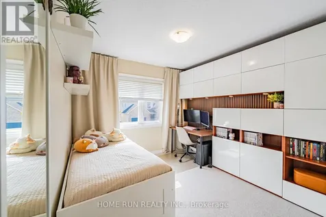 131 Kinghaven Crescent Ottawa ON K2M 0C3