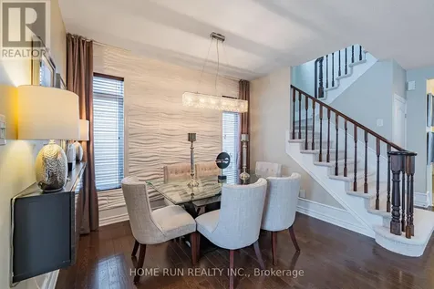 131 Kinghaven Crescent Ottawa ON K2M 0C3
