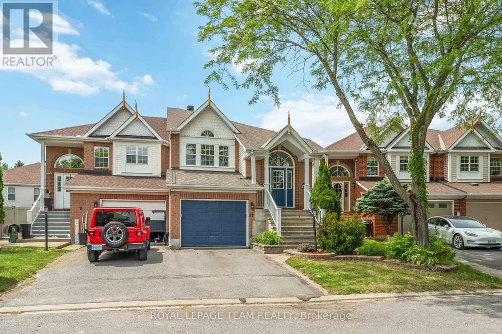 11 Saffron Court Ottawa ON K2J 4R7