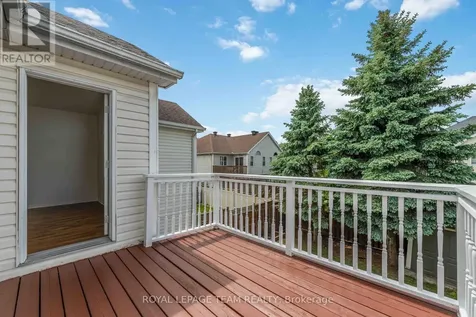 11 Saffron Court Ottawa ON K2J 4R7