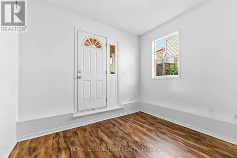 11 Saffron Court Ottawa ON K2J 4R7