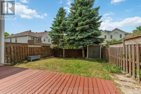 11 Saffron Court Ottawa ON K2J 4R7