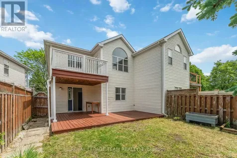 11 Saffron Court Ottawa ON K2J 4R7