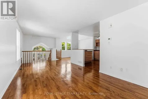 11 Saffron Court Ottawa ON K2J 4R7