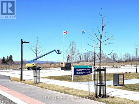 1350 Hemlock Road Ottawa ON K1K 5C2