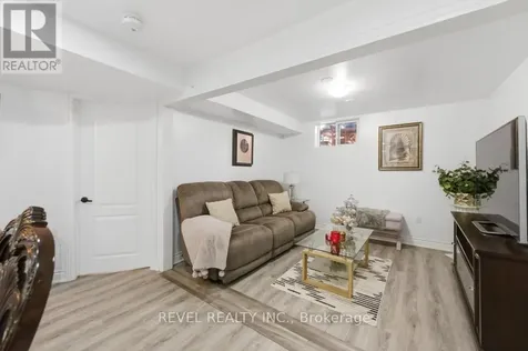 44 Jefferson Avenue Hamilton (bartonville) ON L8H 1A7