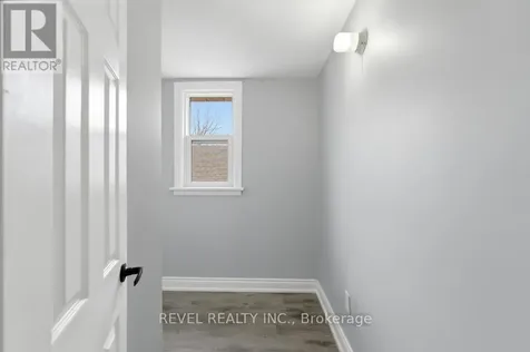44 Jefferson Avenue Hamilton (bartonville) ON L8H 1A7