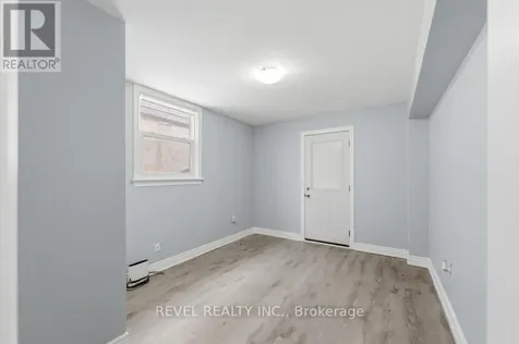 44 Jefferson Avenue Hamilton (bartonville) ON L8H 1A7