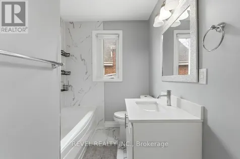 44 Jefferson Avenue Hamilton (bartonville) ON L8H 1A7
